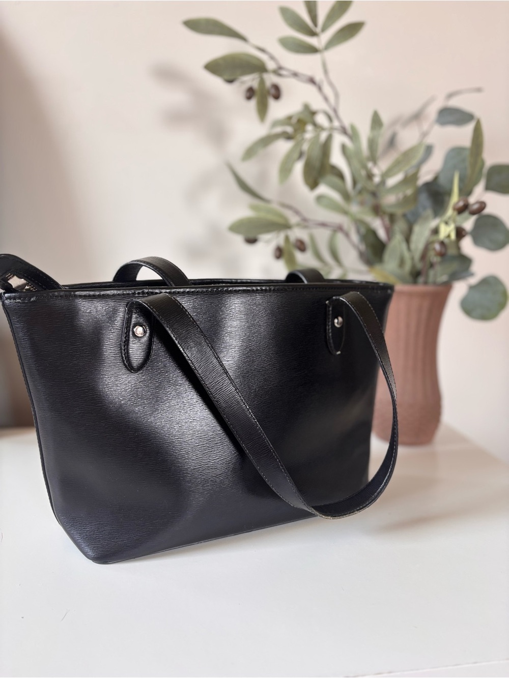 Lauren Ralph Lauren Black Leather Tote Bag - Picture 2 of 8